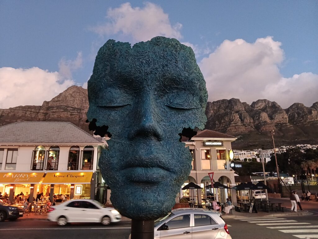 Restorative Justice Bildungsreise 2026 Ausflüge Camps Bay Strand